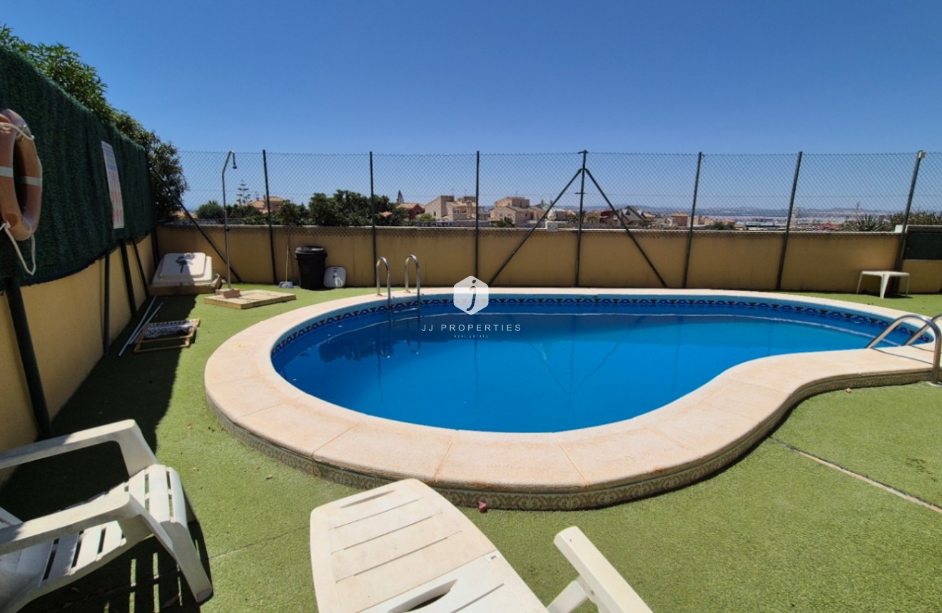 Aus zweiter Hand - Chalet -
Torrevieja - Costa Blanca