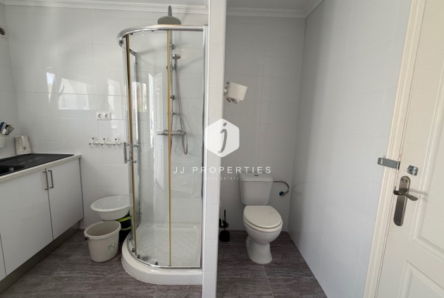 D'occasion - Villa -
Torrevieja - Costa Blanca