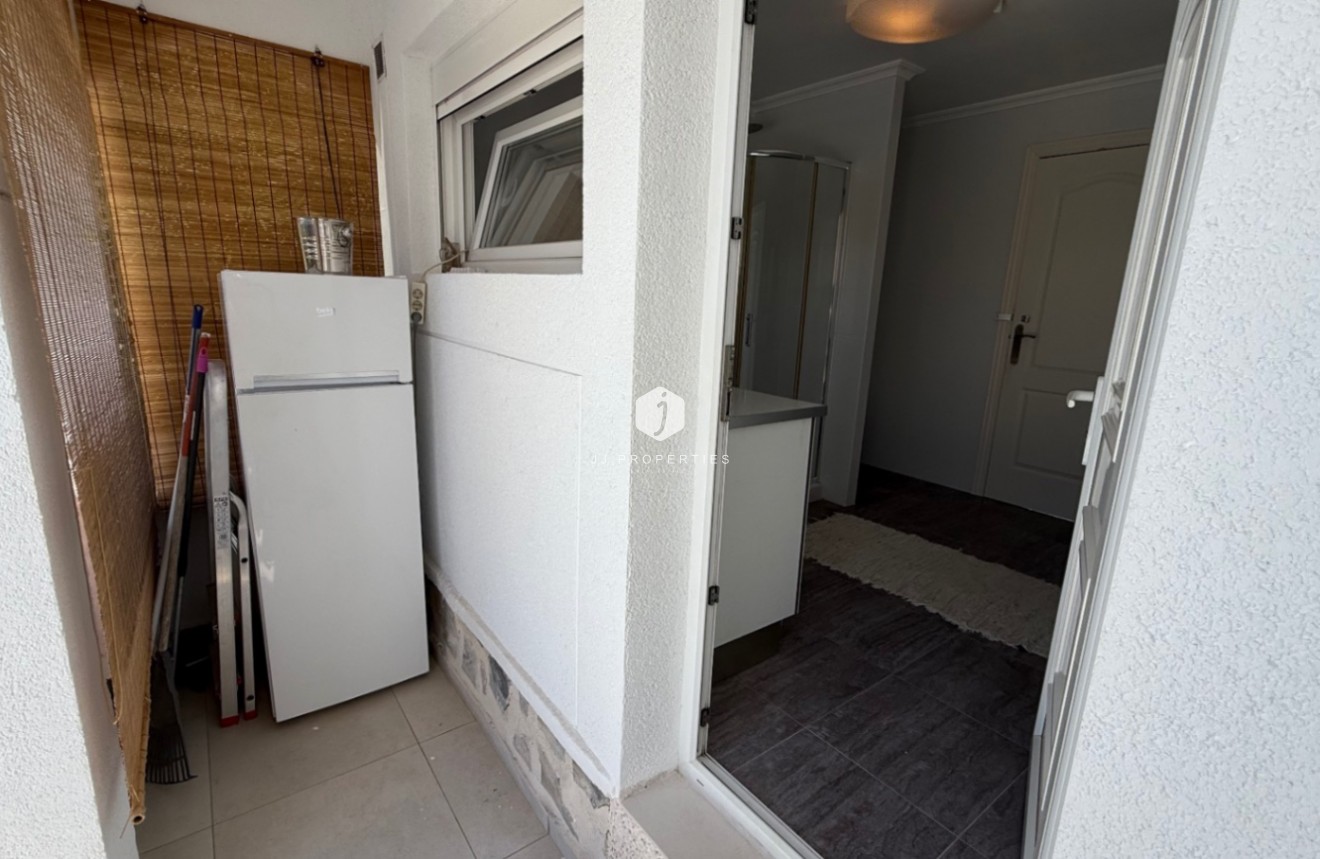 D'occasion - Villa -
Torrevieja - Costa Blanca