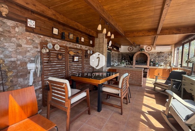 D'occasion - Villa -
Torrevieja - Costa Blanca