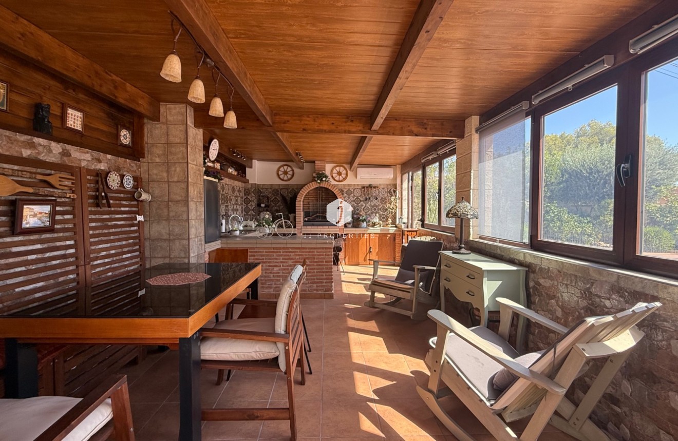 D'occasion - Villa -
Torrevieja - Costa Blanca