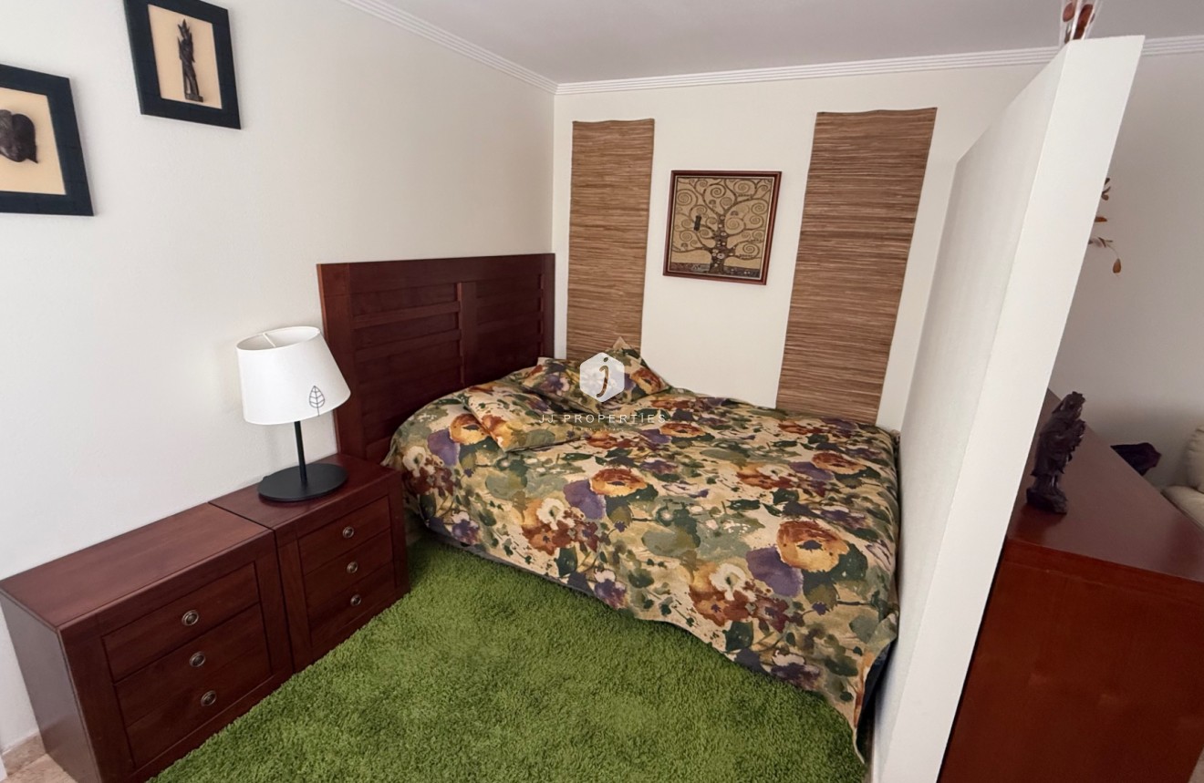 D'occasion - Villa -
Torrevieja - Costa Blanca