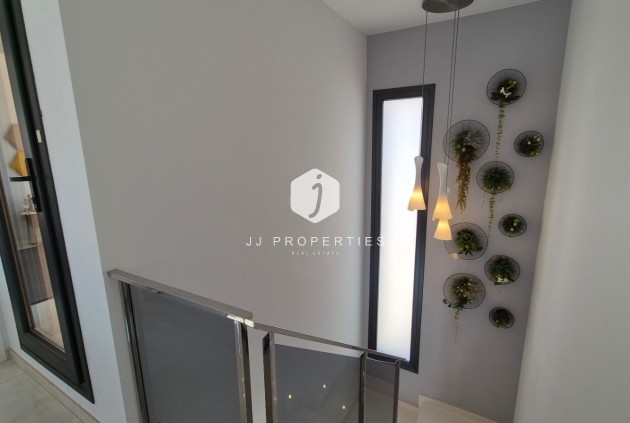 Tweedehands - Villa -
Torrevieja - Costa Blanca