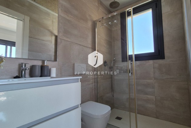 Tweedehands - Villa -
Torrevieja - Costa Blanca