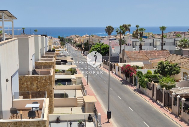 Tweedehands - Villa -
Torrevieja - Costa Blanca