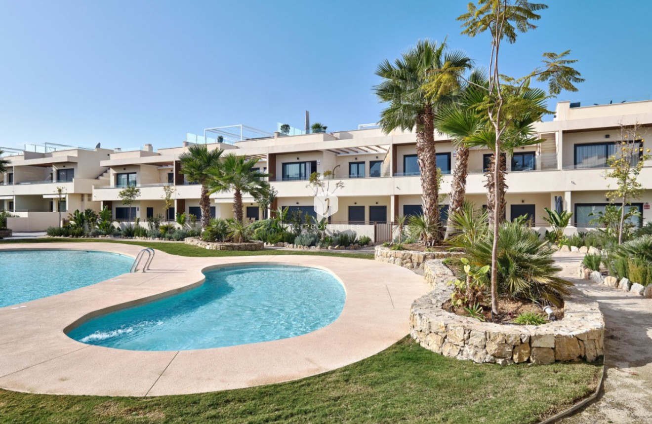Tweedehands - Chalet -
Torrevieja - Costa Blanca