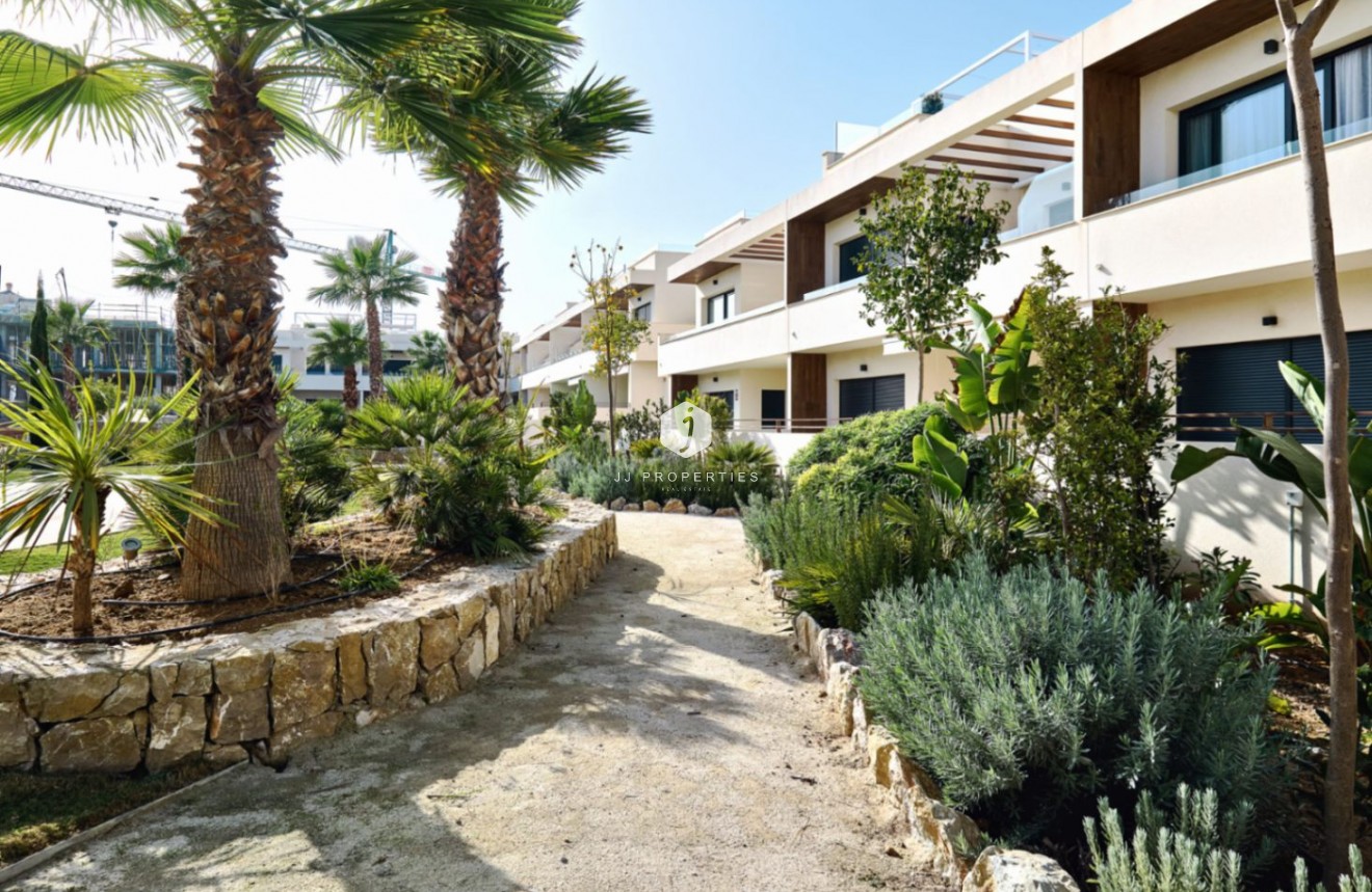Tweedehands - Chalet -
Torrevieja - Costa Blanca