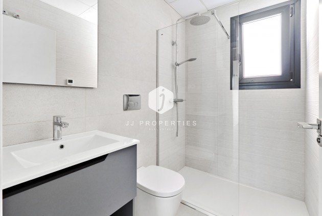 Tweedehands - Chalet -
Torrevieja - Costa Blanca