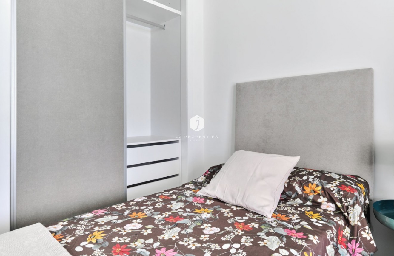 Tweedehands - Chalet -
Torrevieja - Costa Blanca