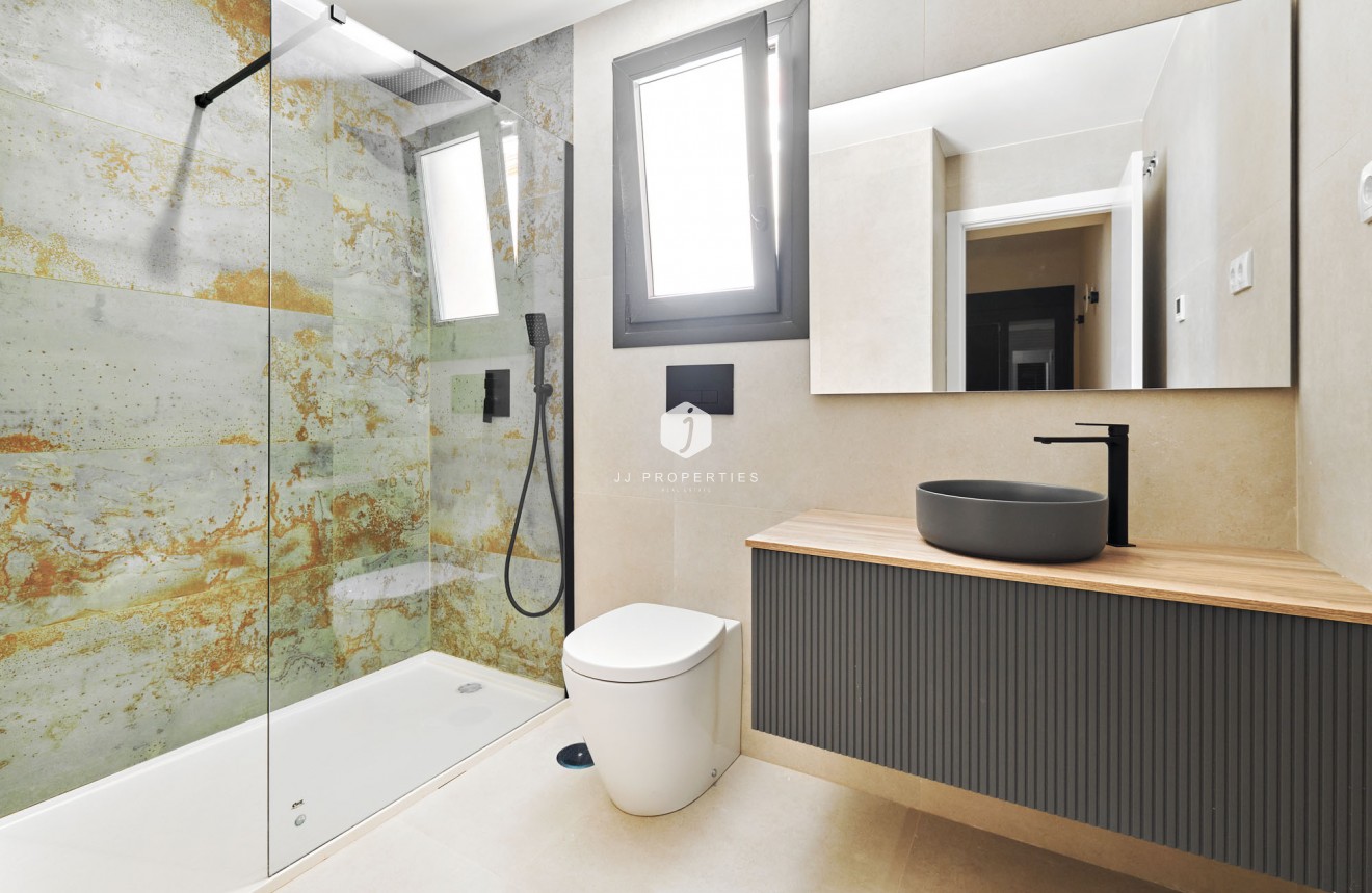 Tweedehands - Chalet -
Torrevieja - Costa Blanca