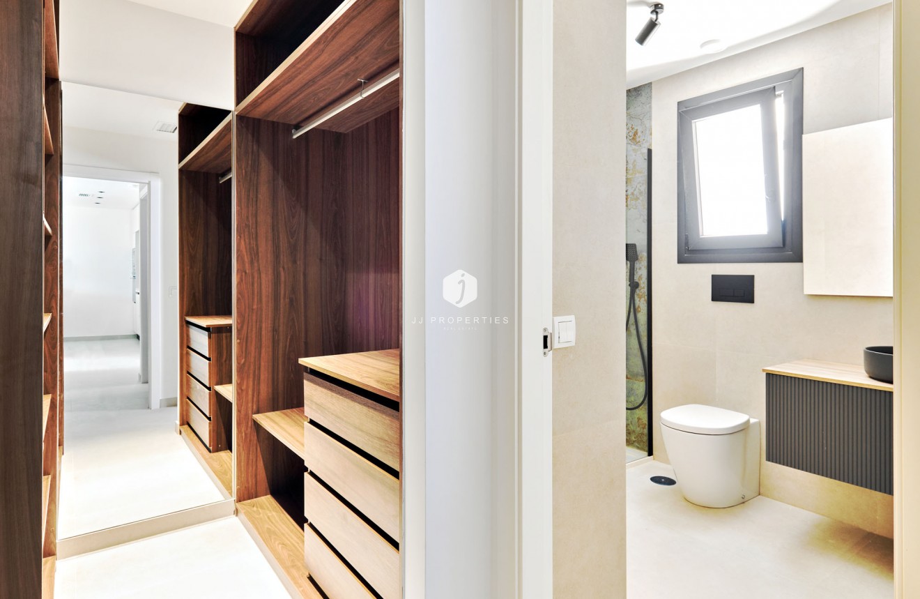 Tweedehands - Chalet -
Torrevieja - Costa Blanca