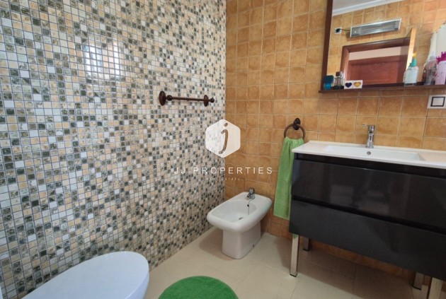 Resale - Villa -
Torrevieja - Costa Blanca