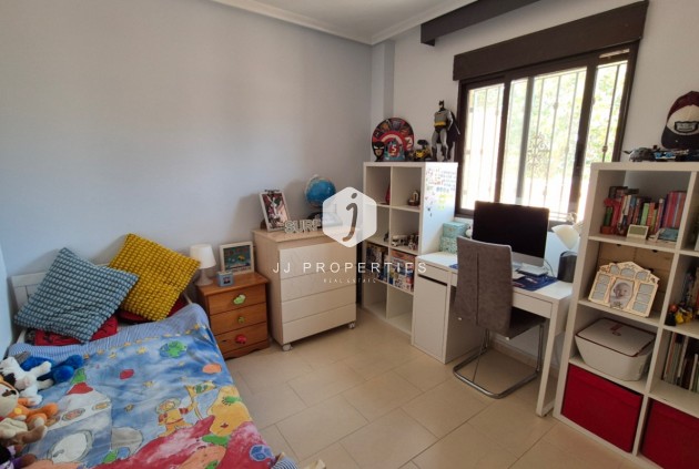 Resale - Villa -
Torrevieja - Costa Blanca