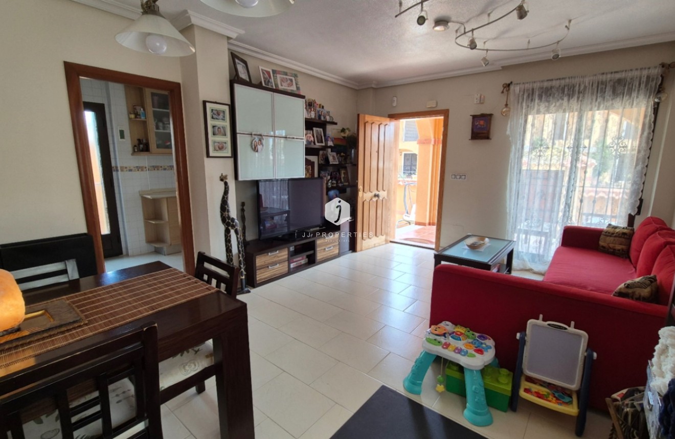 Resale - Villa -
Torrevieja - Costa Blanca