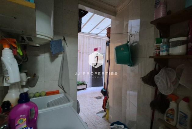 Z drugiej ręki - Mieszkanie w bloku -
Torrevieja - Costa Blanca