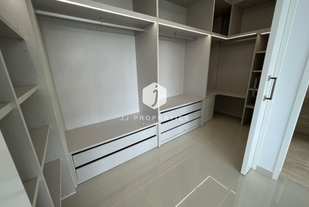 D'occasion - Villa -
San Miguel de Salinas - Inland