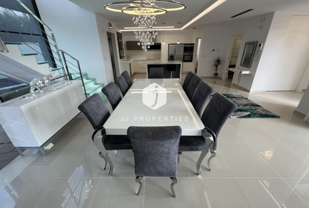 D'occasion - Villa -
San Miguel de Salinas - Inland