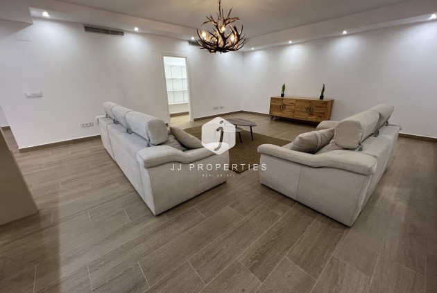 D'occasion - Villa -
San Miguel de Salinas - Inland