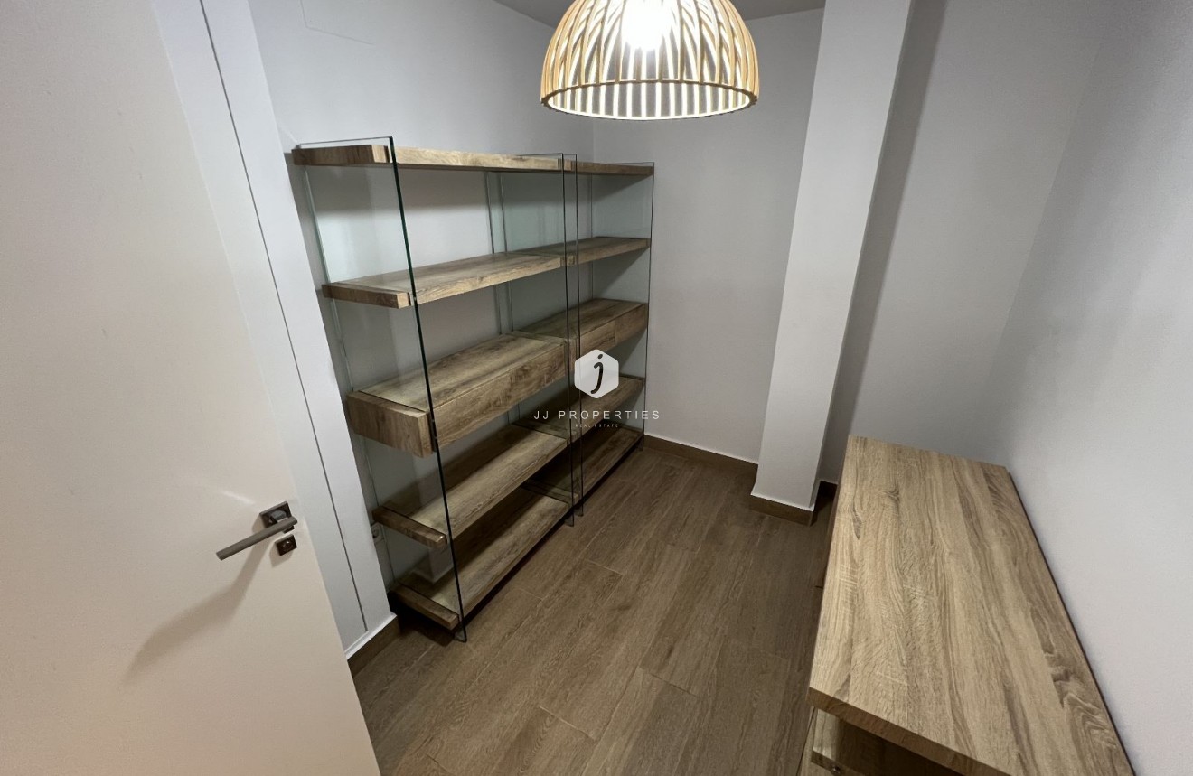 D'occasion - Villa -
San Miguel de Salinas - Inland