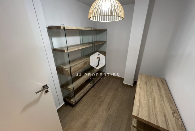 D'occasion - Villa -
San Miguel de Salinas - Inland