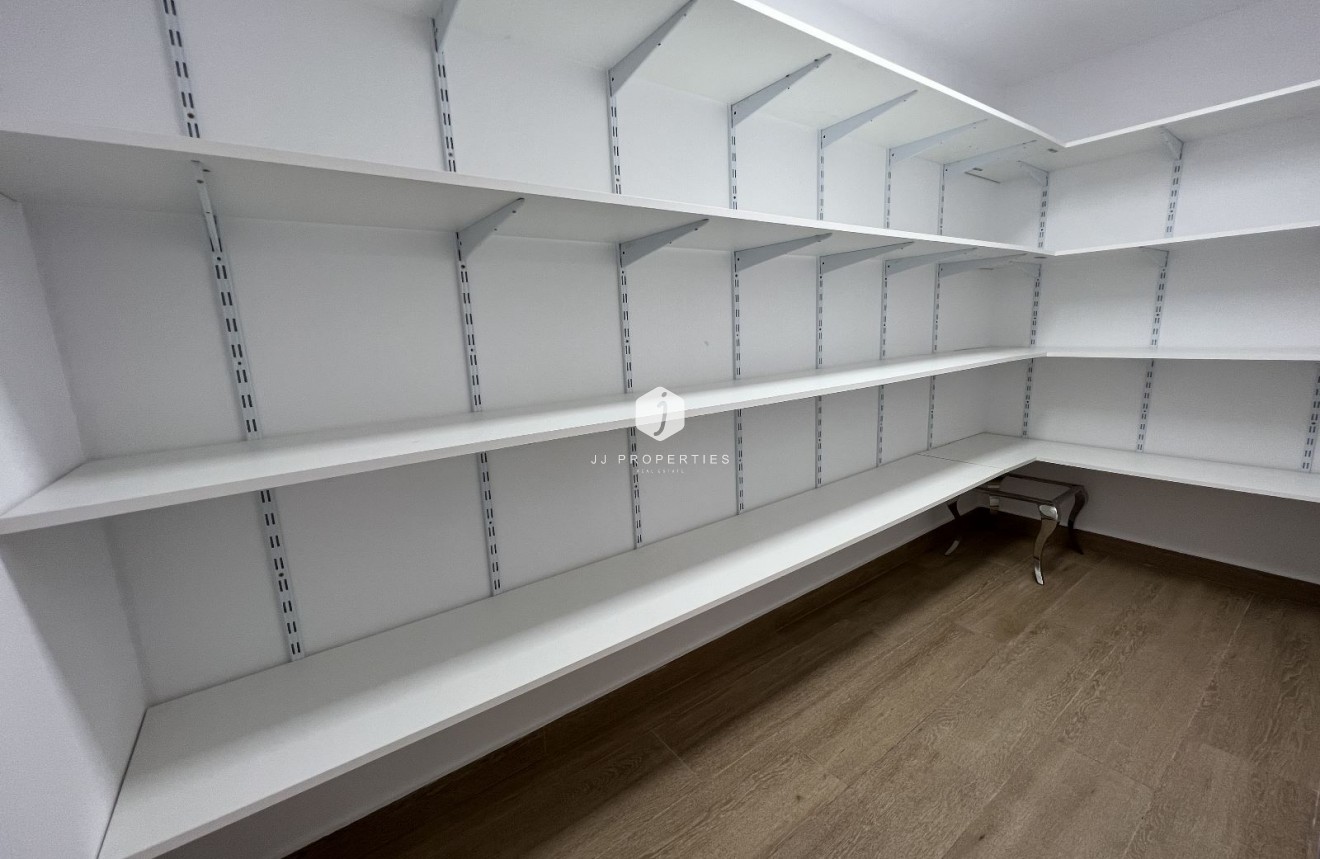 D'occasion - Villa -
San Miguel de Salinas - Inland