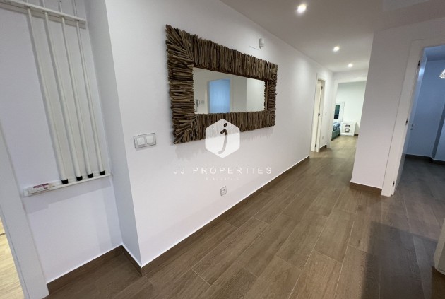 D'occasion - Villa -
San Miguel de Salinas - Inland