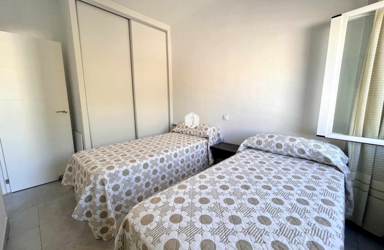 Resale - Apartment / flat -
La Zenia - Costa Blanca