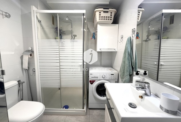 Resale - Apartment / flat -
La Zenia - Costa Blanca