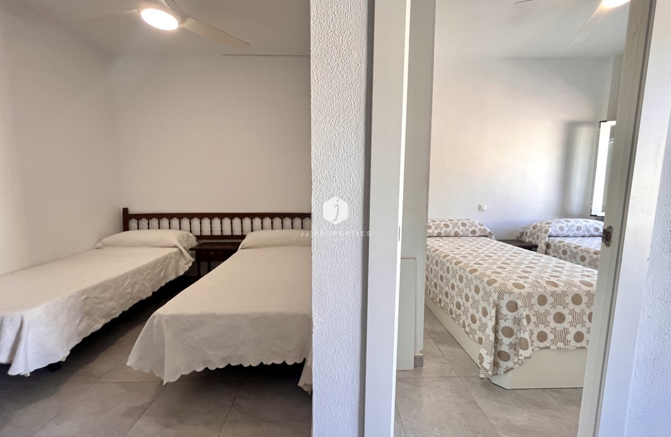 Resale - Apartment / flat -
La Zenia - Costa Blanca