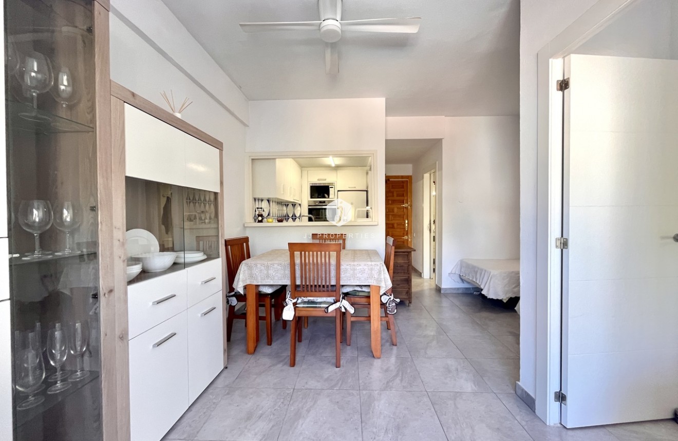 Resale - Apartment / flat -
La Zenia - Costa Blanca