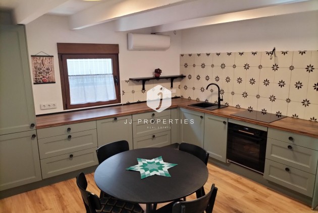 D'occasion - Chalet -
Formentera del Segura - Centro