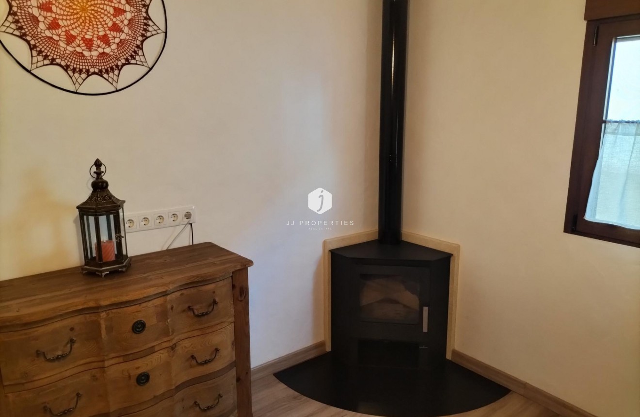 D'occasion - Chalet -
Formentera del Segura - Centro