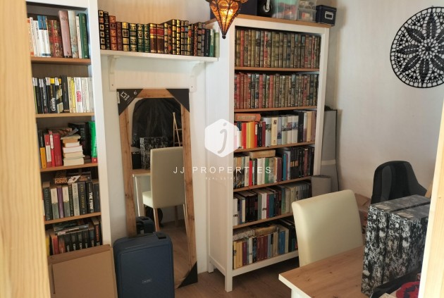 D'occasion - Chalet -
Formentera del Segura - Centro