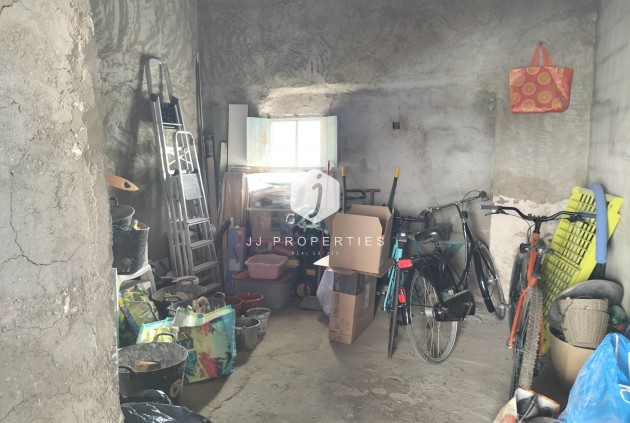 D'occasion - Chalet -
Formentera del Segura - Centro