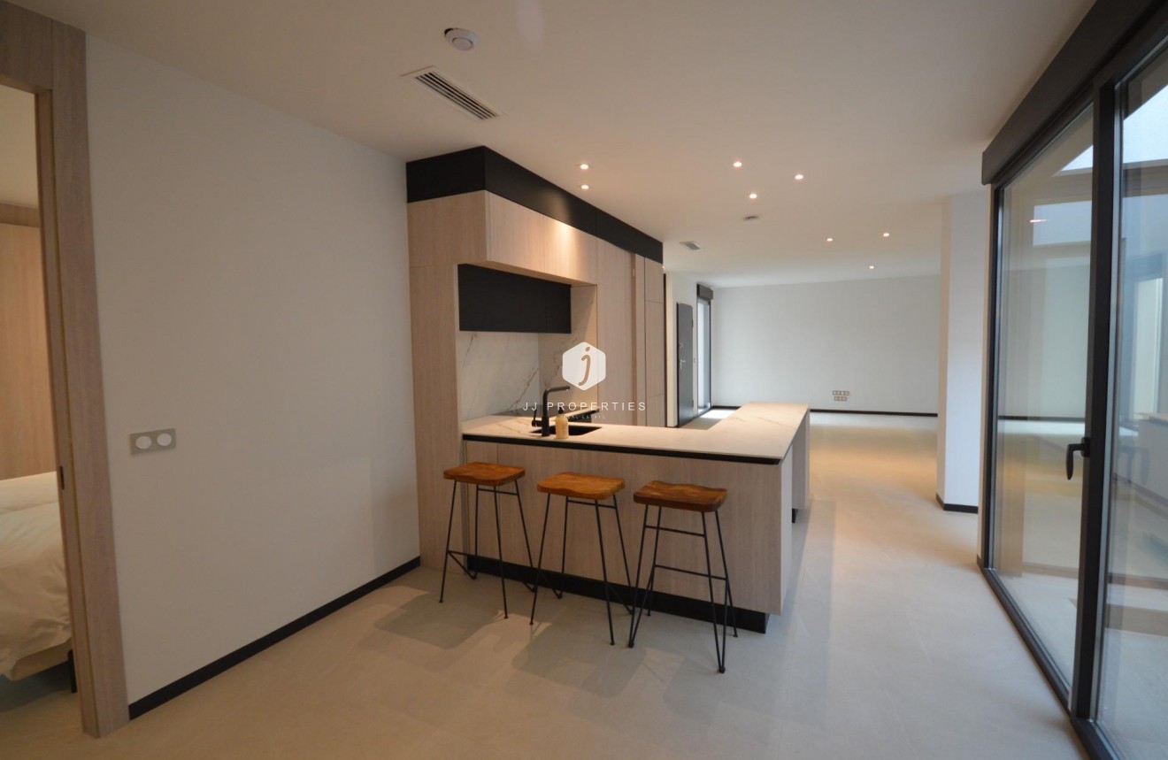 Resale - Villa -
Algorfa - Comunidad Valenciana