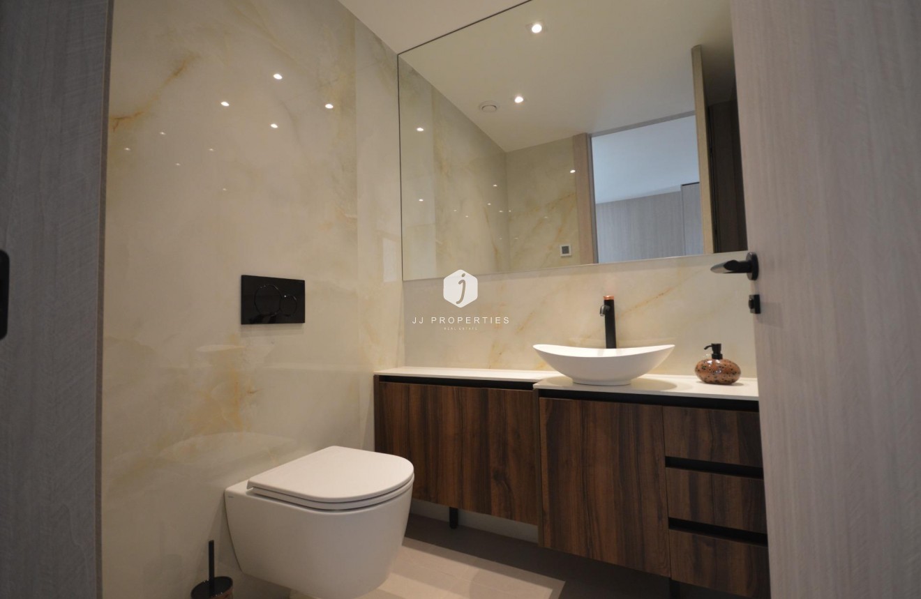 Resale - Villa -
Algorfa - Comunidad Valenciana