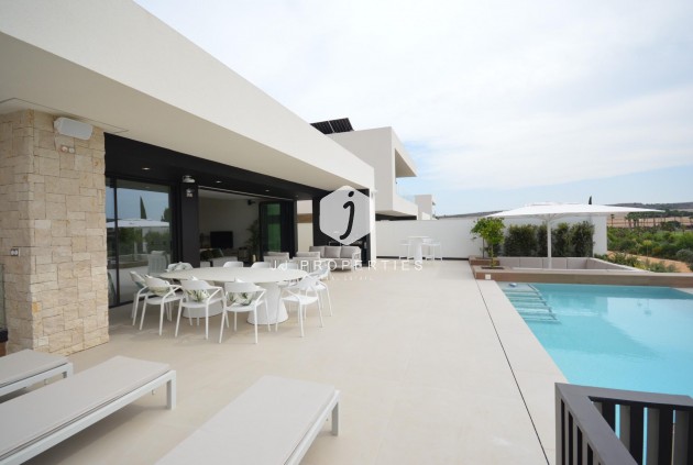 Tweedehands - Villa -
Algorfa - Comunidad Valenciana