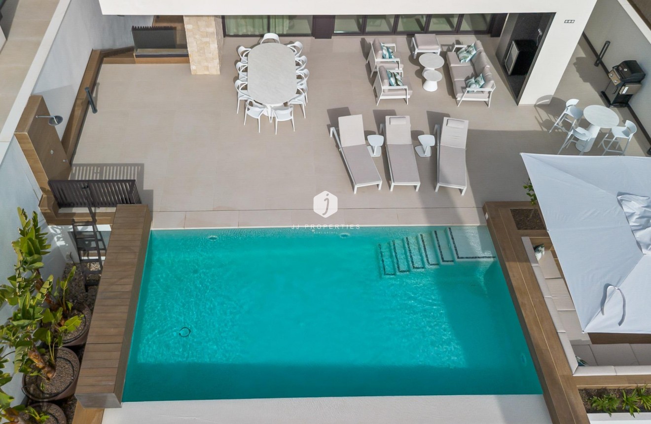 Resale - Villa -
Algorfa - Comunidad Valenciana