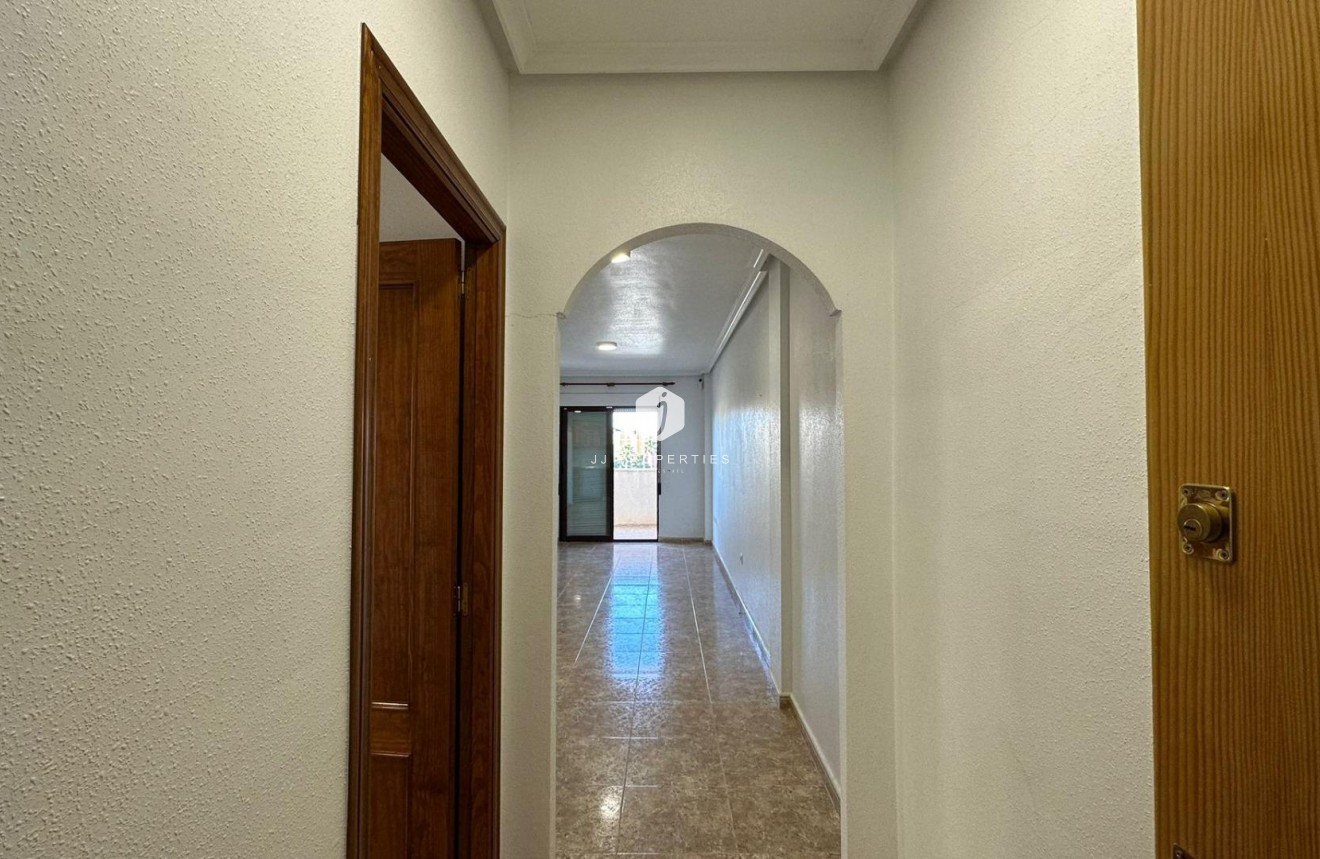 D'occasion - Appartement -
Orihuela Costa - Campoamor