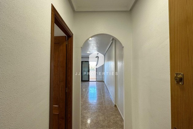 D'occasion - Appartement -
Orihuela Costa - Campoamor