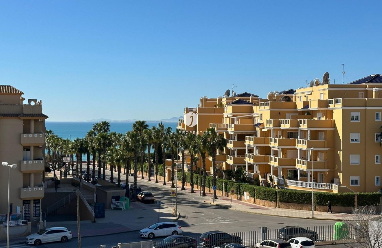 D'occasion - Appartement -
Orihuela Costa - Campoamor