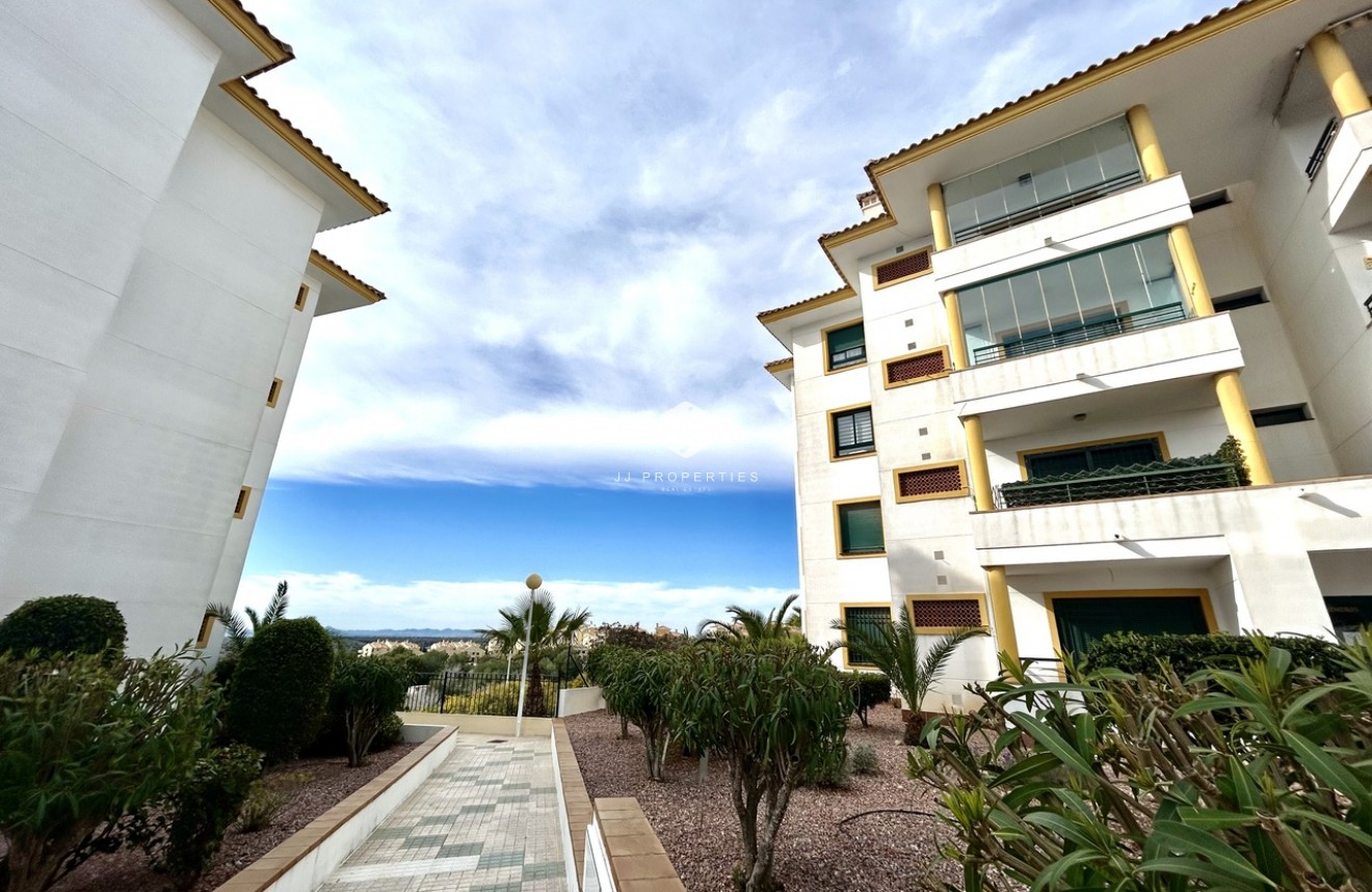 Resale - Apartment / flat -
Campoamor - Costa Blanca