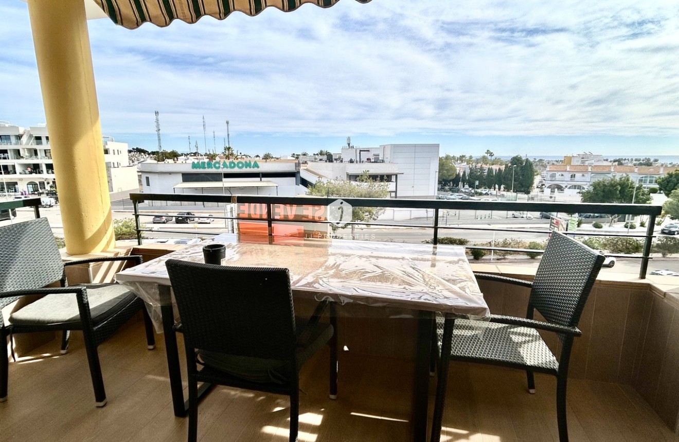 Resale - Apartment / flat -
Campoamor - Costa Blanca