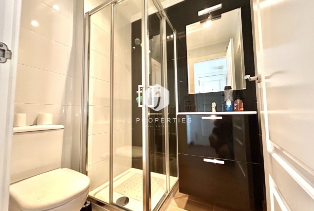 Resale - Apartment / flat -
Campoamor - Costa Blanca