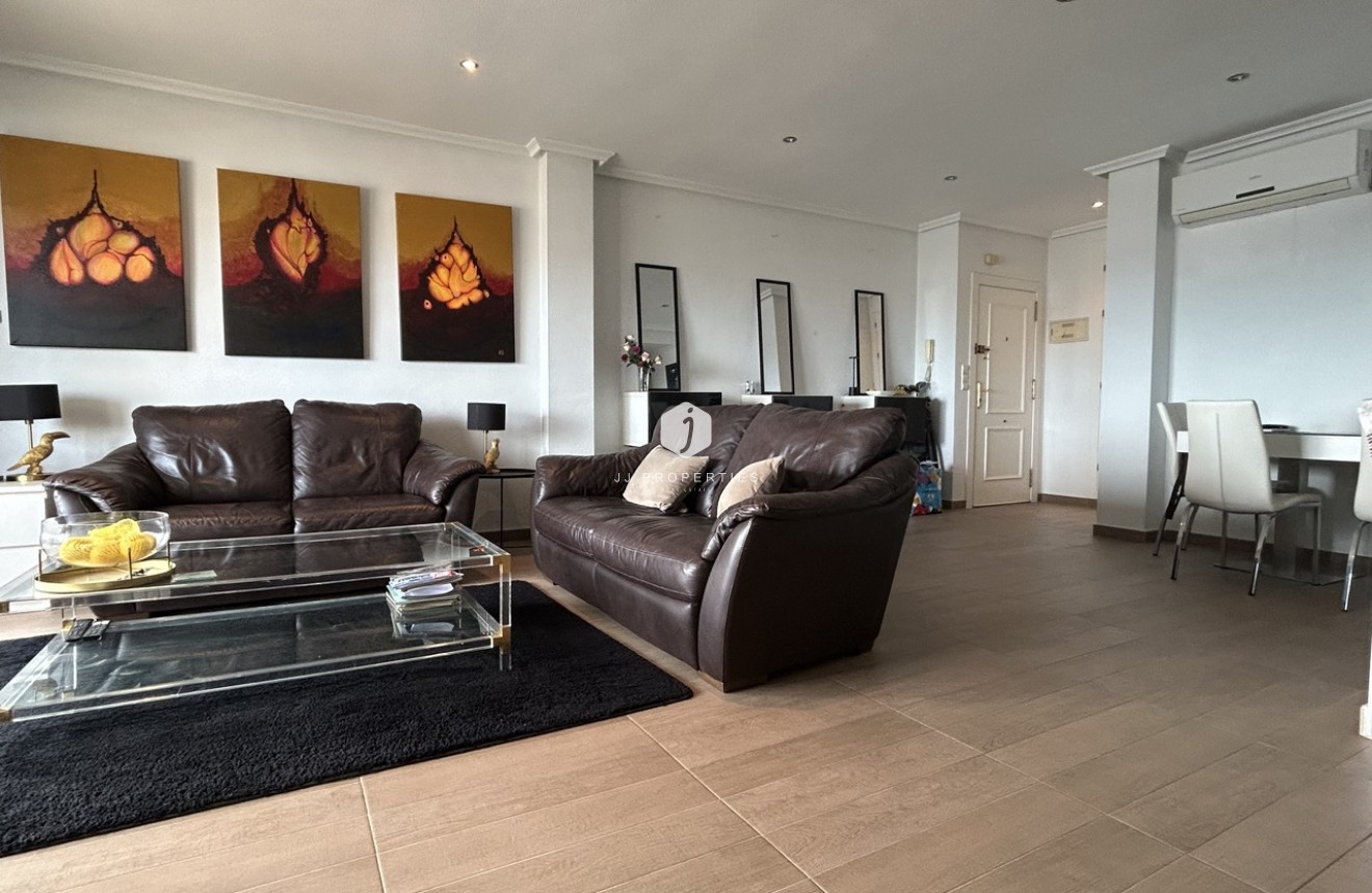 Resale - Apartment / flat -
Campoamor - Costa Blanca