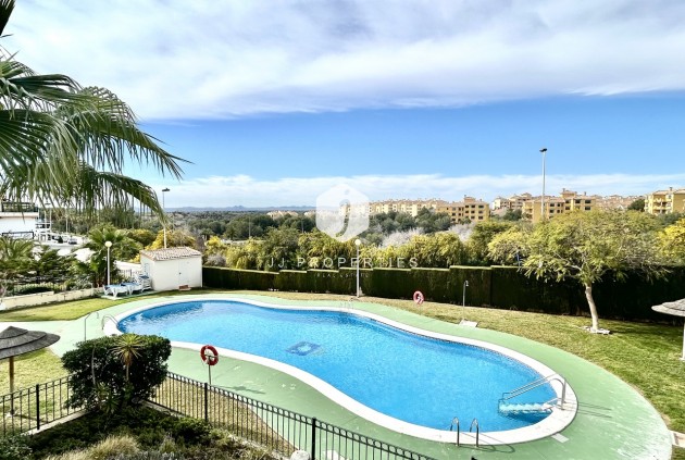 Resale - Apartment / flat -
Campoamor - Costa Blanca
