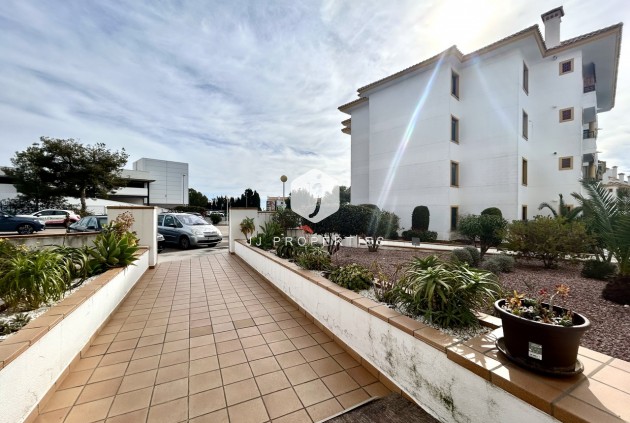Resale - Apartment / flat -
Campoamor - Costa Blanca