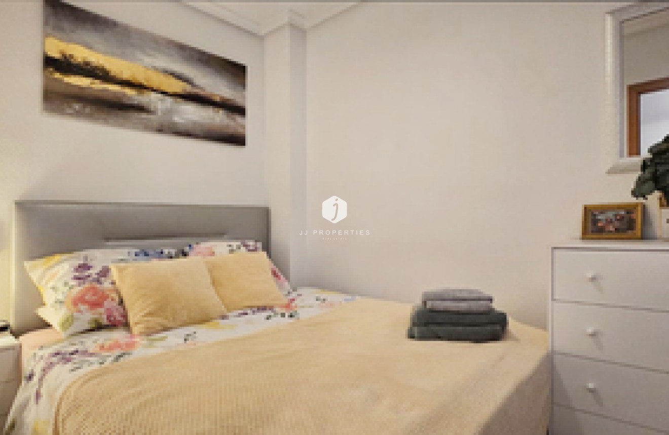 D'occasion - Appartement -
Torrevieja - Costa Blanca