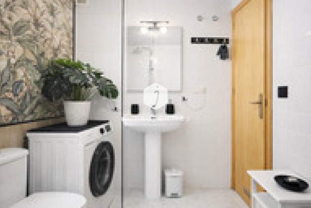 D'occasion - Appartement -
Torrevieja - Costa Blanca