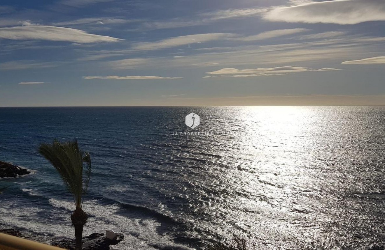 Segunda mano - Apartamento / piso -
Torrevieja - Las Piscinas Naturales